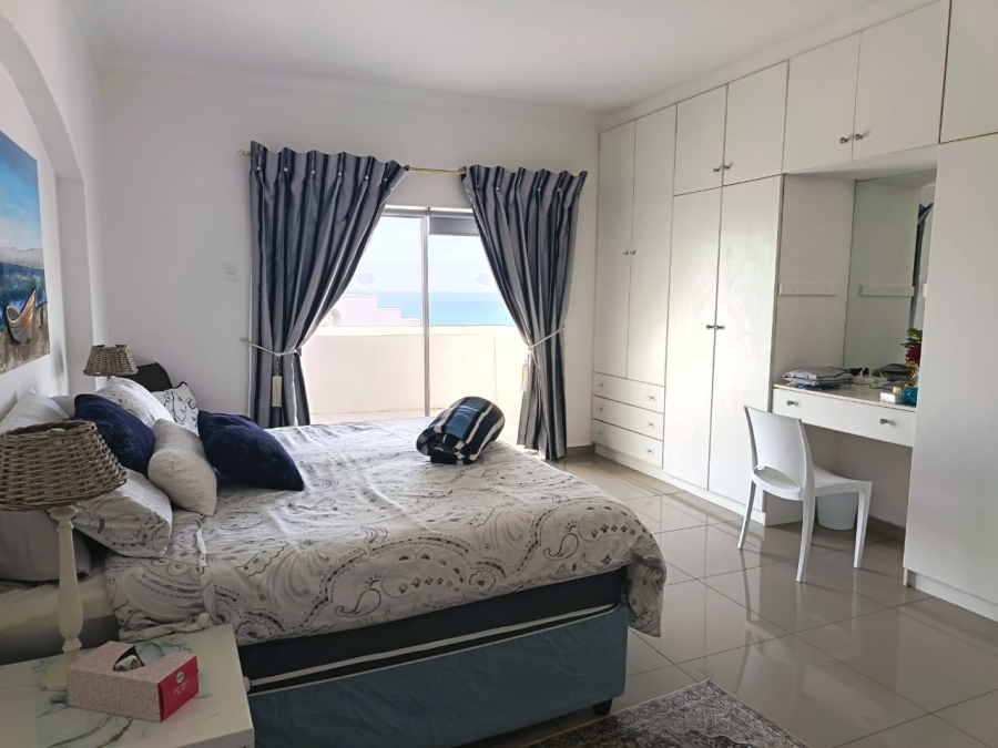 To Let 1 Bedroom Property for Rent in Wavecrest Eastern Cape